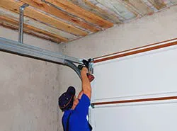 San Fernando Garage Door And Opener Repairs San Fernando, CA 818-450-8201 San Fernando Garage Door And Opener Repairs San Fernando, CA 818-450-8201 - repair-side